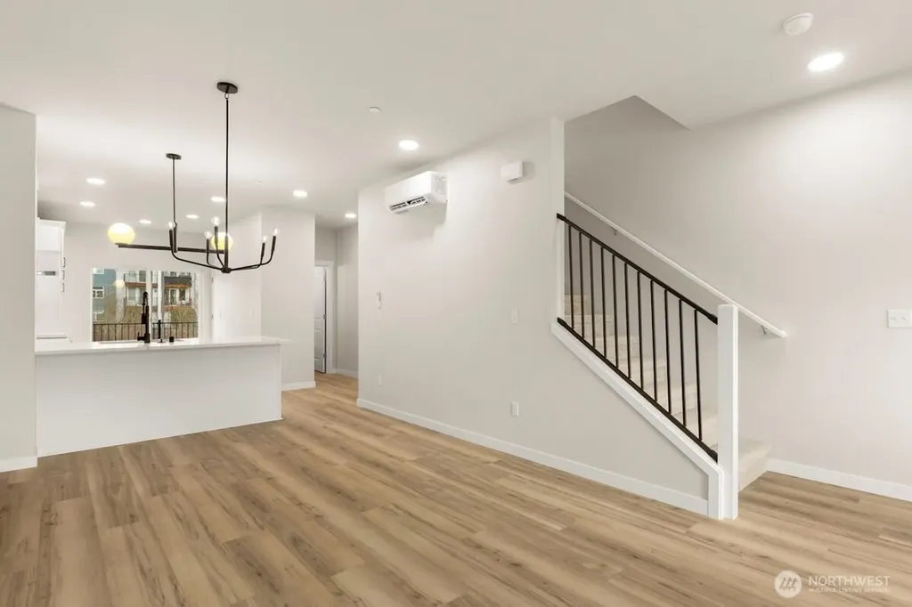 16823 Alder Way Lynnwood WA 98037