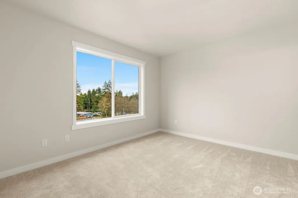 16823 Alder Way Lynnwood WA 98037
