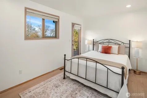 7010 SW Maury Park Road Vashon WA 98070