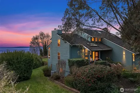 7010 SW Maury Park Road Vashon WA 98070