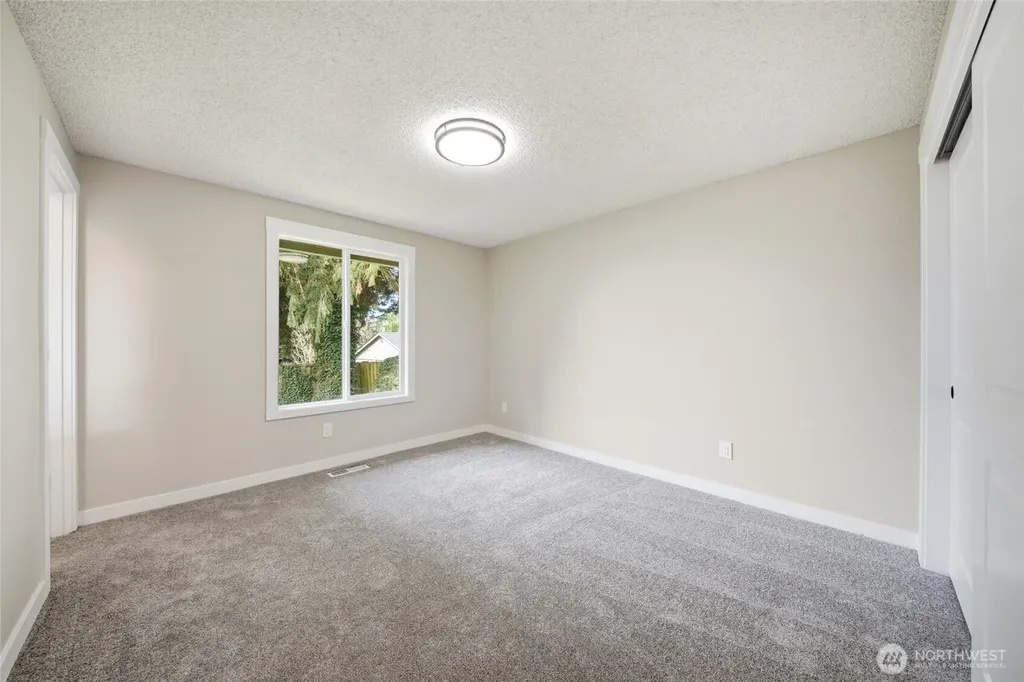 8710 NE 29th Avenue Vancouver WA 98665
