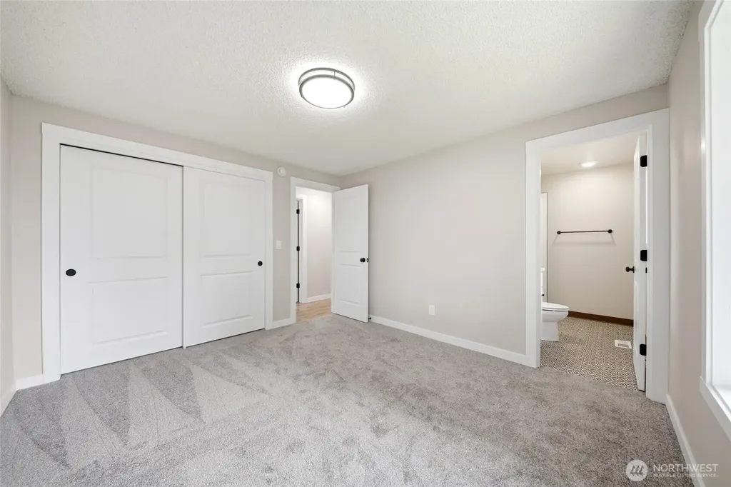 8710 NE 29th Avenue Vancouver WA 98665