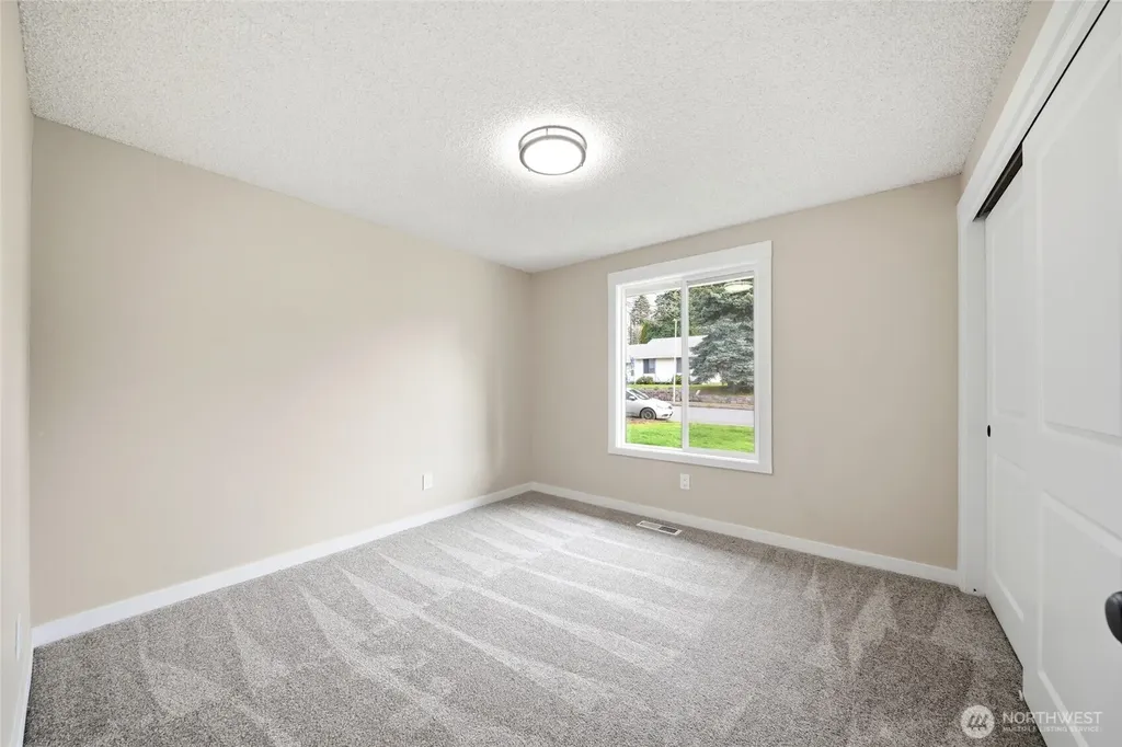 8710 NE 29th Avenue Vancouver WA 98665