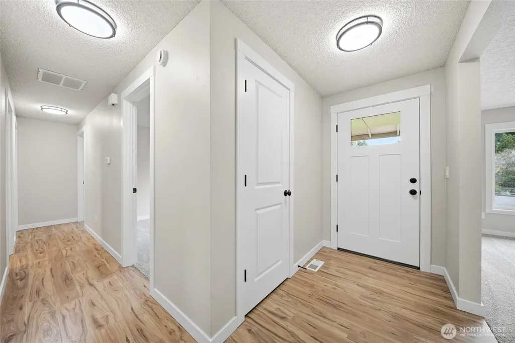 8710 NE 29th Avenue Vancouver WA 98665