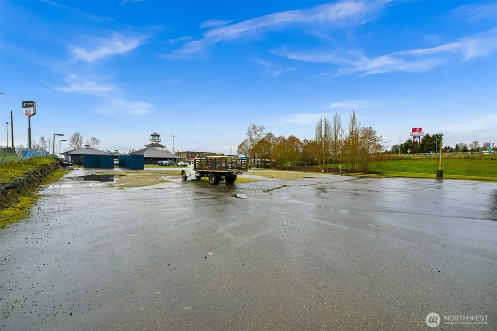 265 F Street Blaine WA 98230