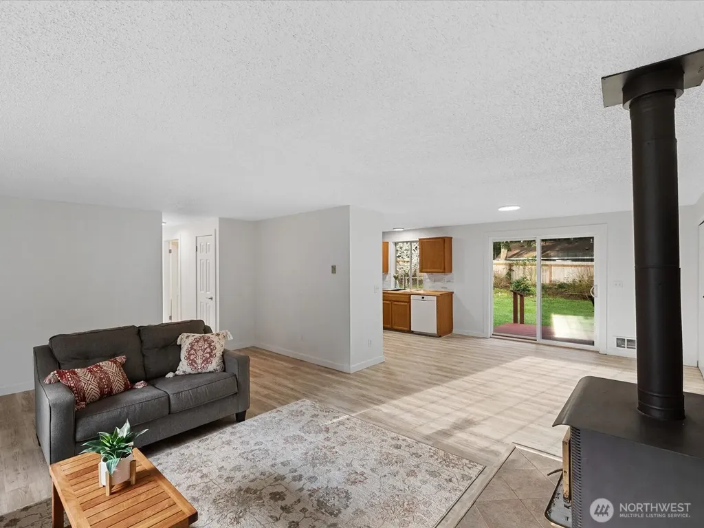 7822 Songbird Way Clinton WA 98236