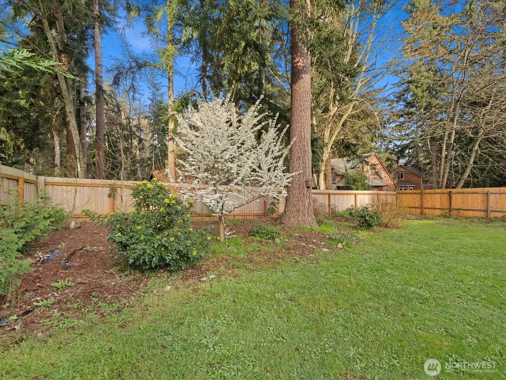 7822 Songbird Way Clinton WA 98236