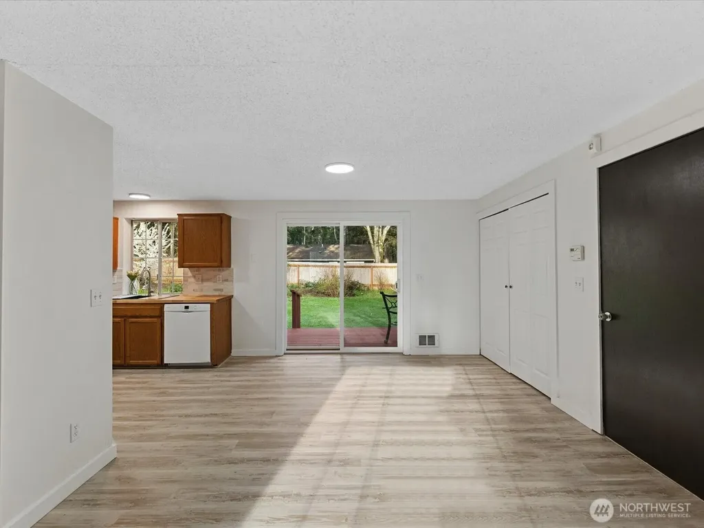 7822 Songbird Way Clinton WA 98236