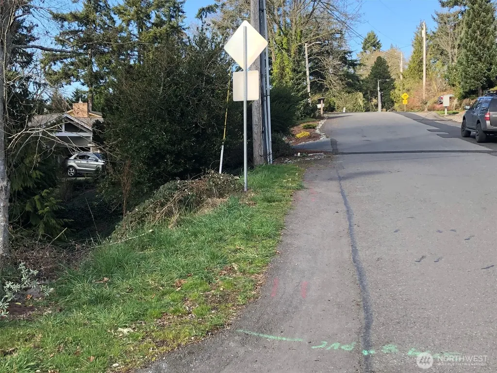 1919 Berry Street NE Olympia WA 98506
