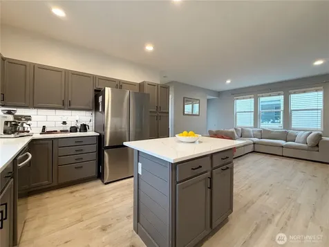 2631 85th Drive NE Lake Stevens WA 98258