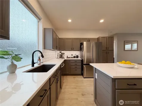 2631 85th Drive NE Lake Stevens WA 98258