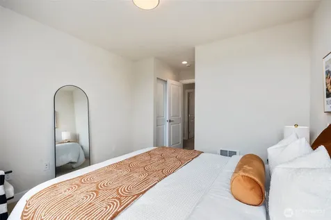 9239 16th Avenue SW Seattle WA 98106