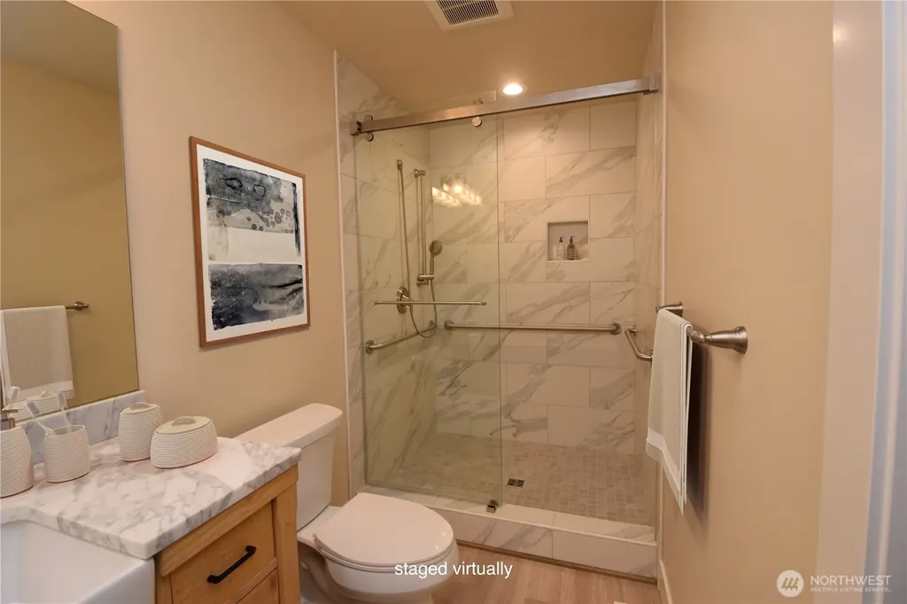 15915 Nesika Bay Road NE Poulsbo WA 98370