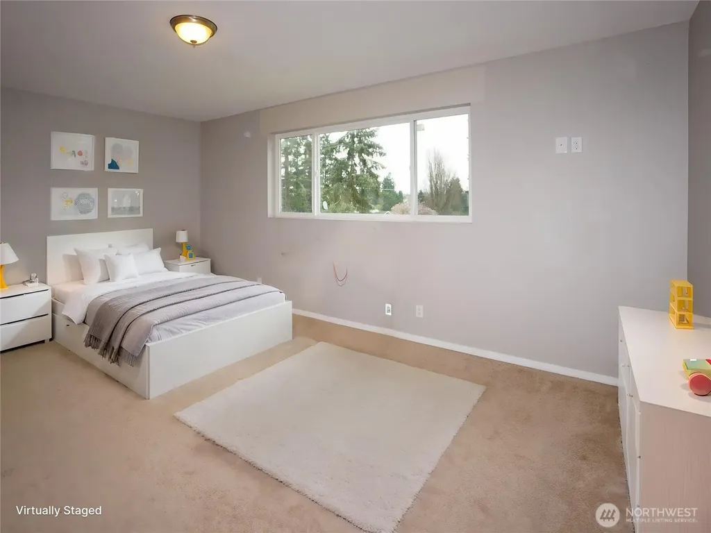 14948 6th Avenue S Burien WA 98168