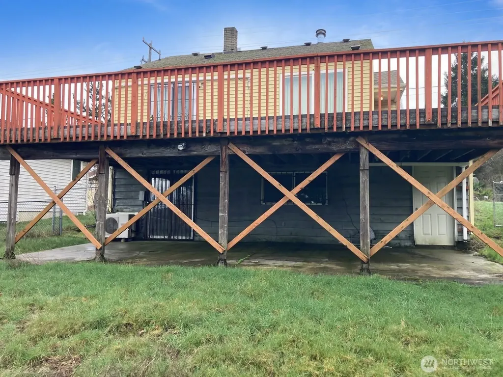 10231 Beacon Avenue S Tukwila WA 98178