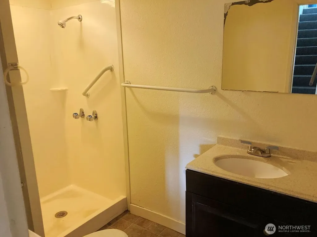 10231 Beacon Avenue S Tukwila WA 98178