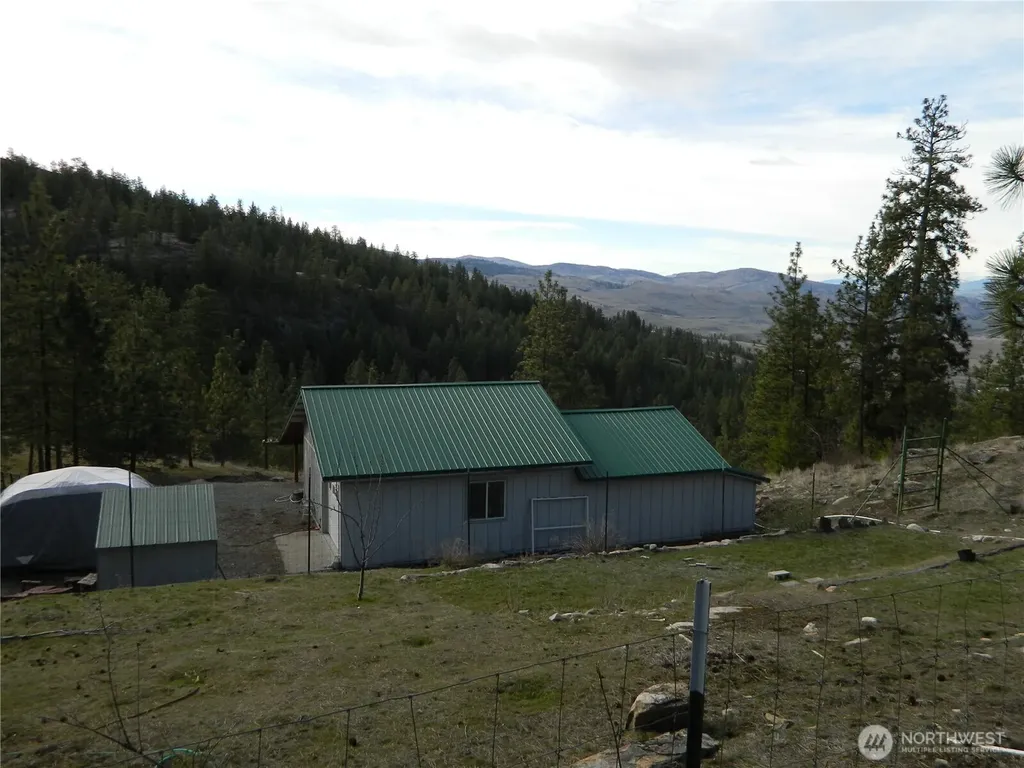 28 Ridgeline Road Tonasket WA 98855