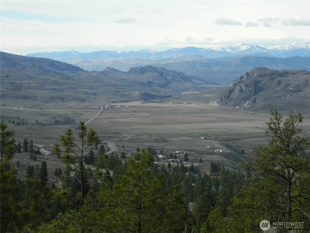 28 Ridgeline Road Tonasket WA 98855