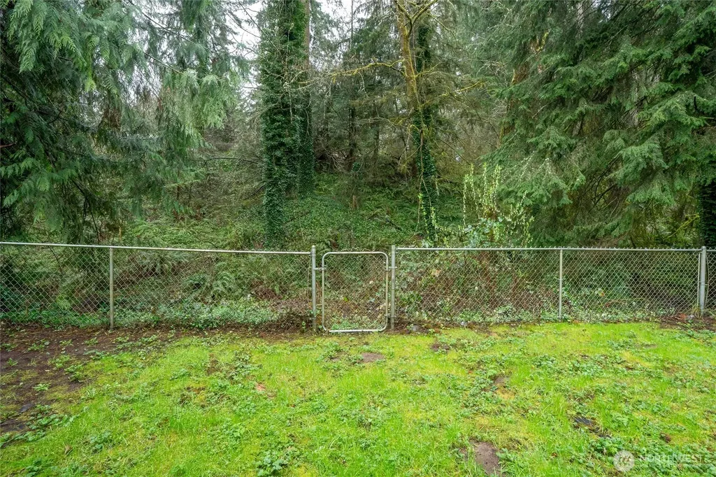 8341 Daphne Ct SE Yelm WA 98597