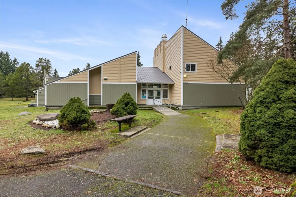 8341 Daphne Ct SE Yelm WA 98597