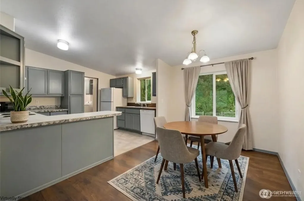 8341 Daphne Ct SE Yelm WA 98597