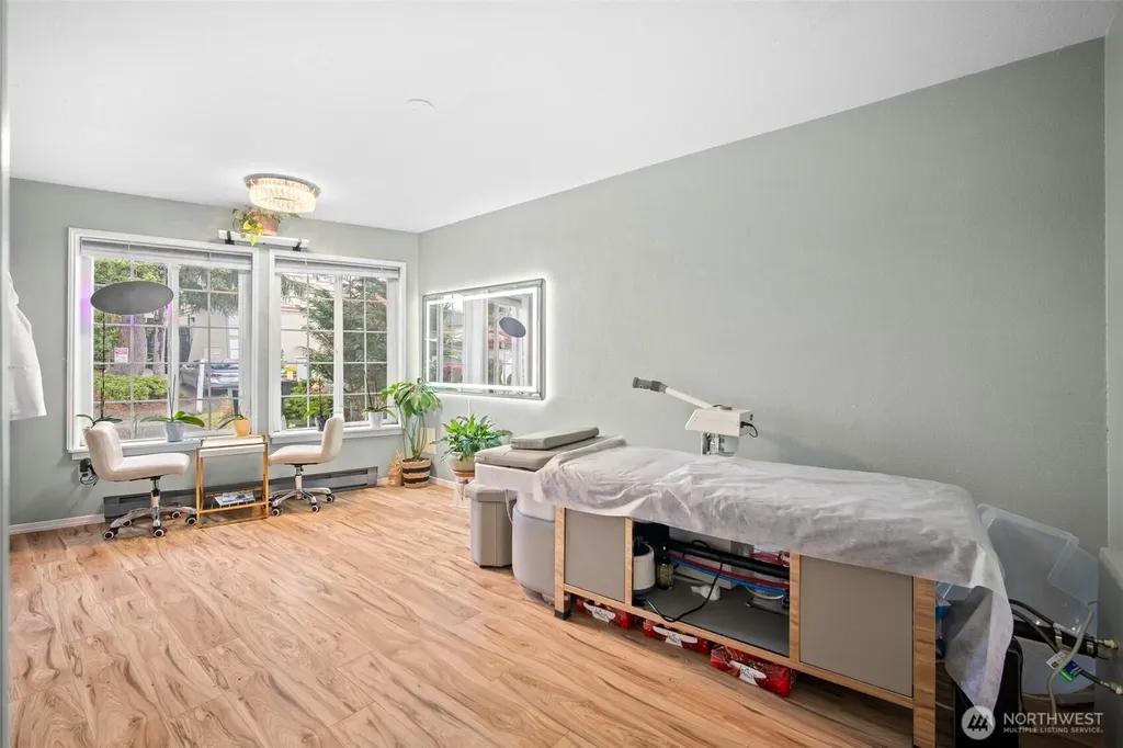 1337 Lincoln Street Bellingham WA 98229