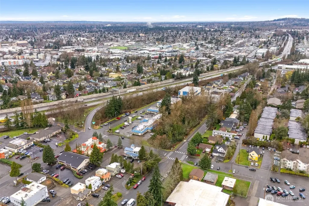1337 Lincoln Street Bellingham WA 98229