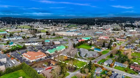 427 SE Ely Street Oak Harbor WA 98277