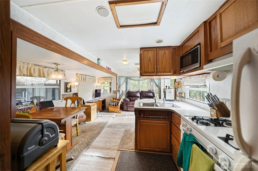 93 NE Marine View Drive Belfair WA 98528