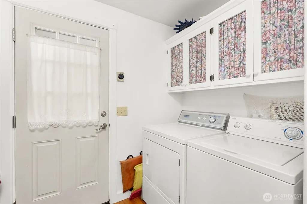 4311 Romano Lane Tokeland WA 98590