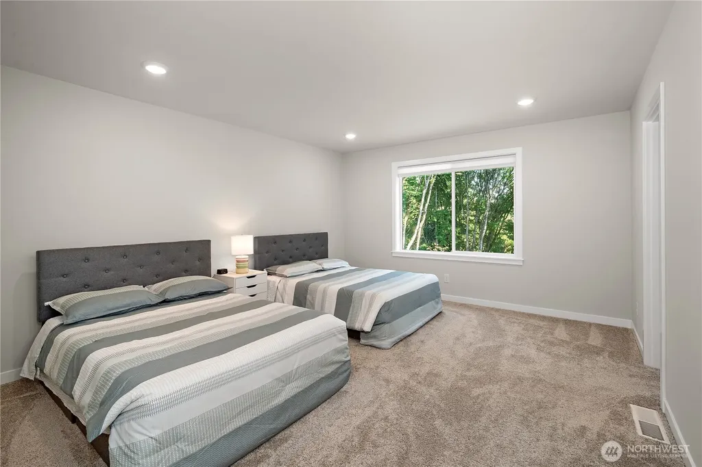 11124 43rd Avenue SE Everett WA 98208