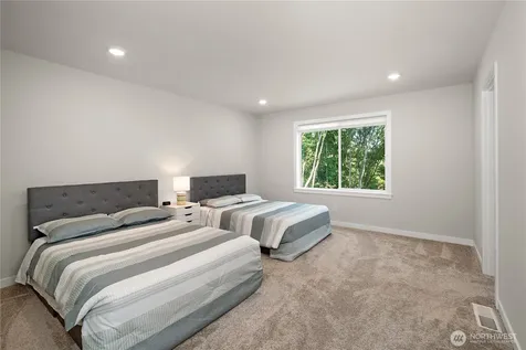 11124 43rd Avenue SE Everett WA 98208