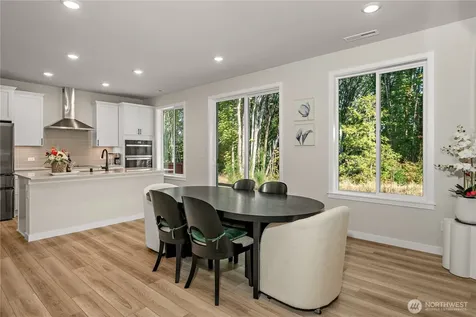 11124 43rd Avenue SE Everett WA 98208