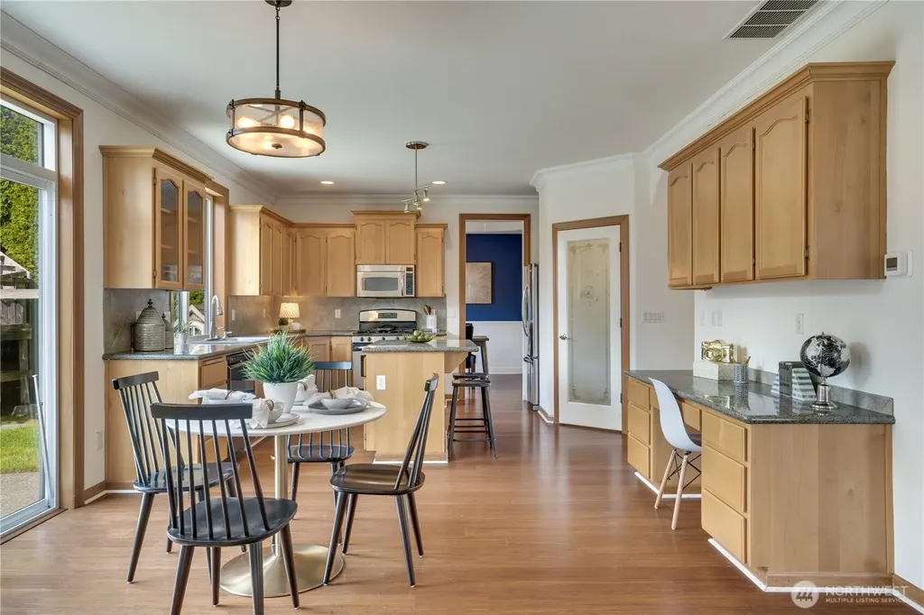 19321 205th Street E Orting WA 98360