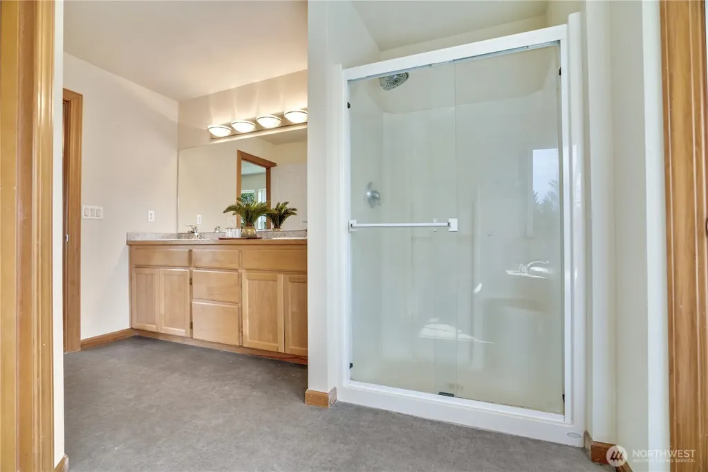 19321 205th Street E Orting WA 98360