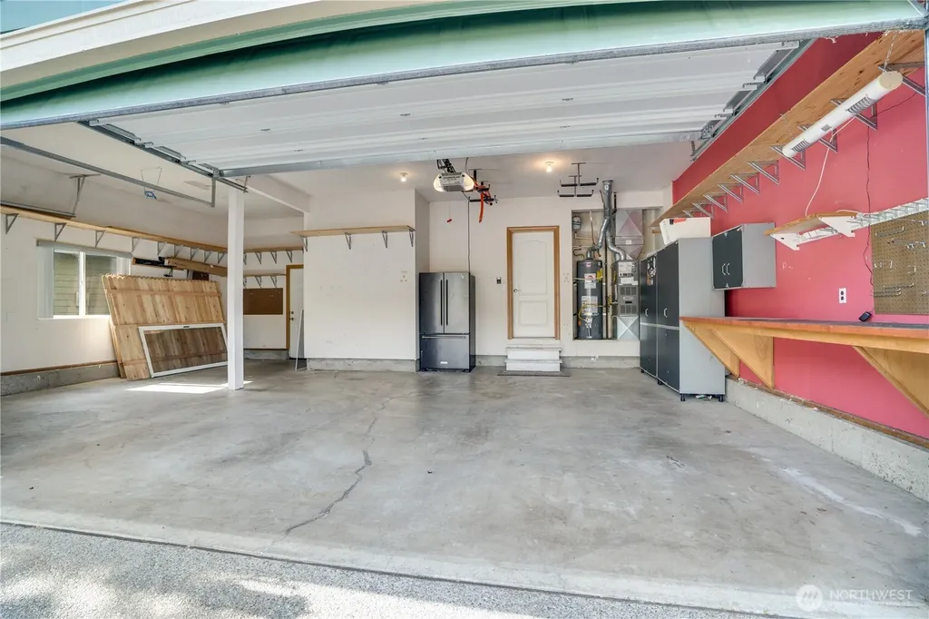 19321 205th Street E Orting WA 98360