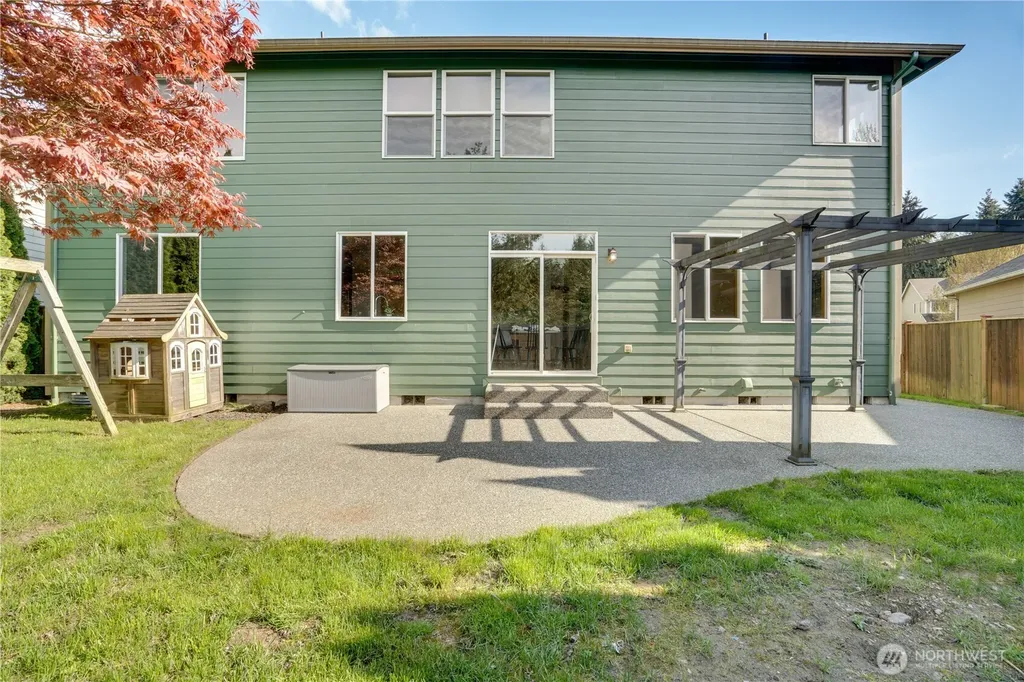 19321 205th Street E Orting WA 98360