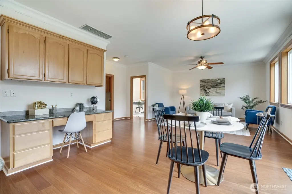 19321 205th Street E Orting WA 98360