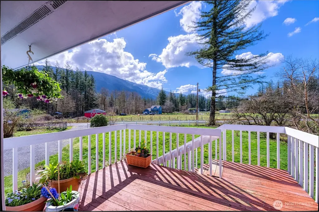 40815 Dorman Road Gold Bar WA 98251
