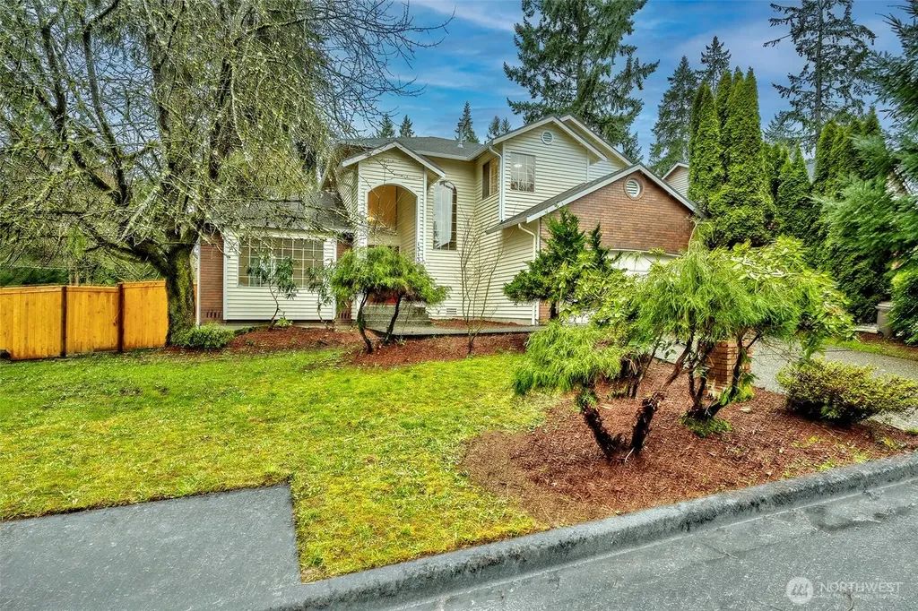 13133 NE 74th Street Kirkland WA 98033