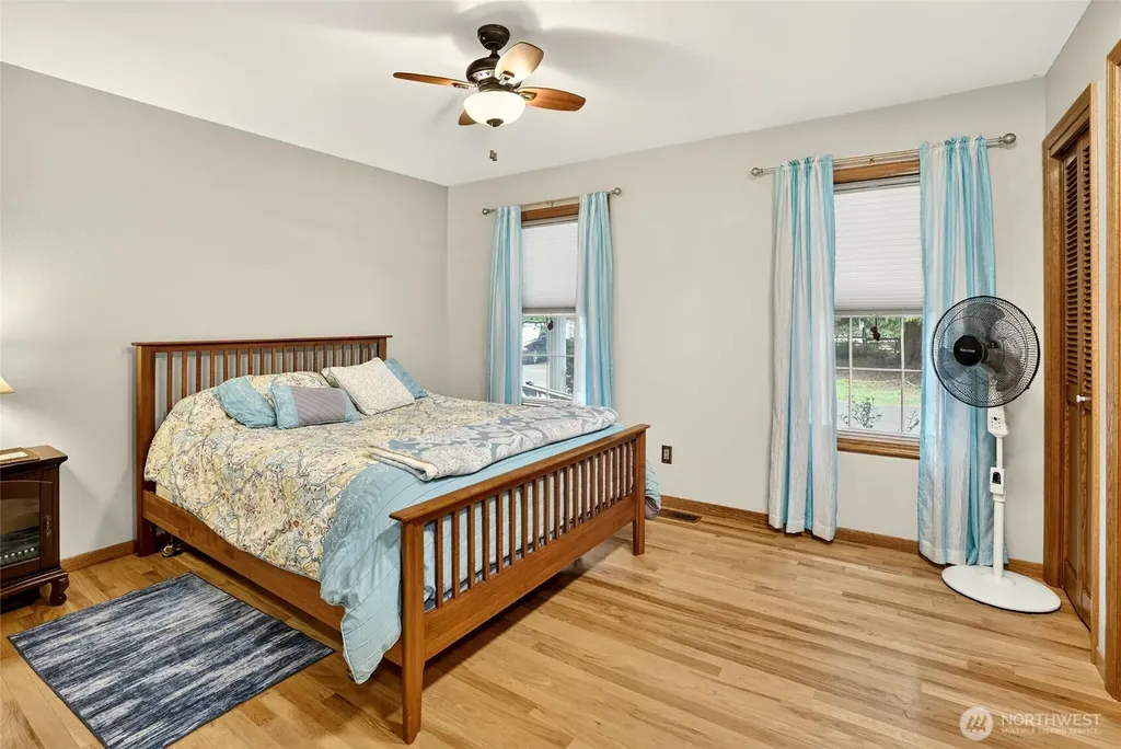 20070 Park Ridge Lane Sedro Woolley WA 98284