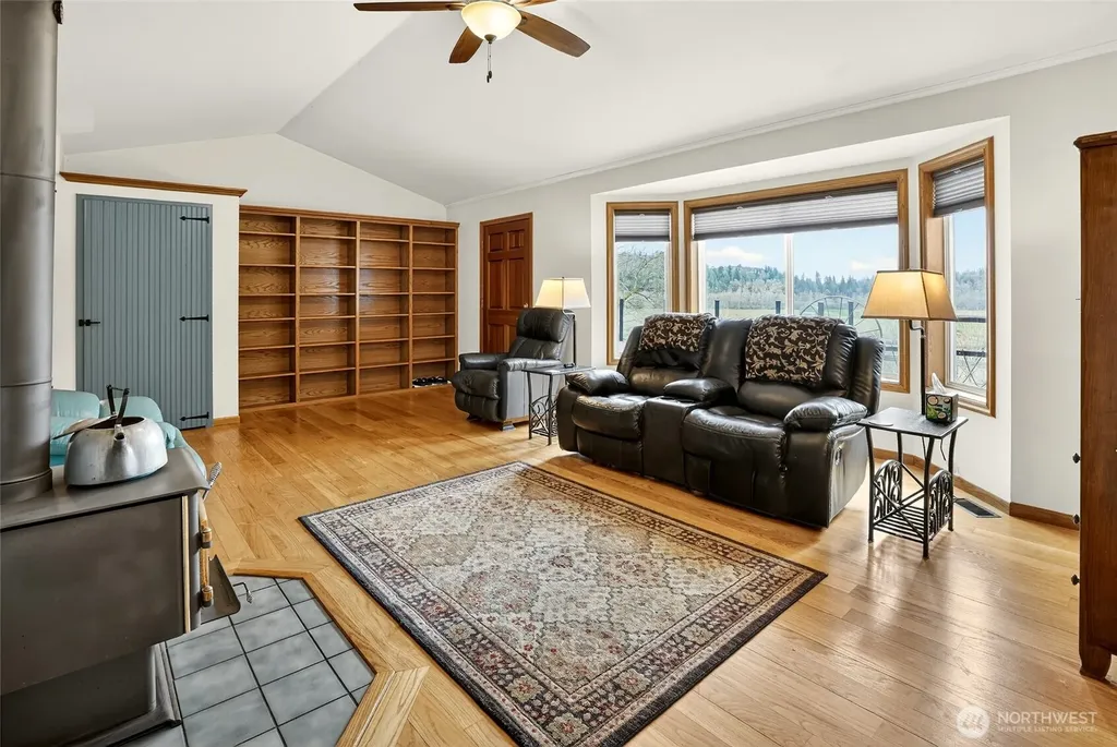 20070 Park Ridge Lane Sedro Woolley WA 98284