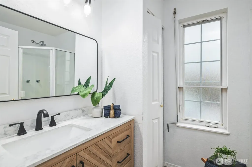 2104 Highland Drive Anacortes WA 98221
