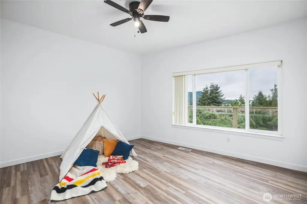 2104 Highland Drive Anacortes WA 98221
