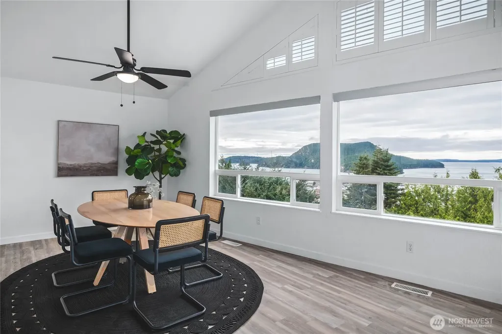2104 Highland Drive Anacortes WA 98221