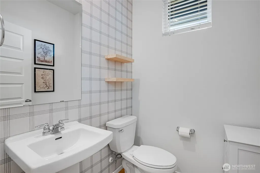 14404 204th Avenue Ct E Bonney Lake WA 98391