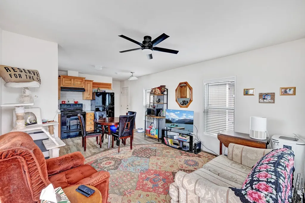 3418 S 182nd Street Seatac WA 98188