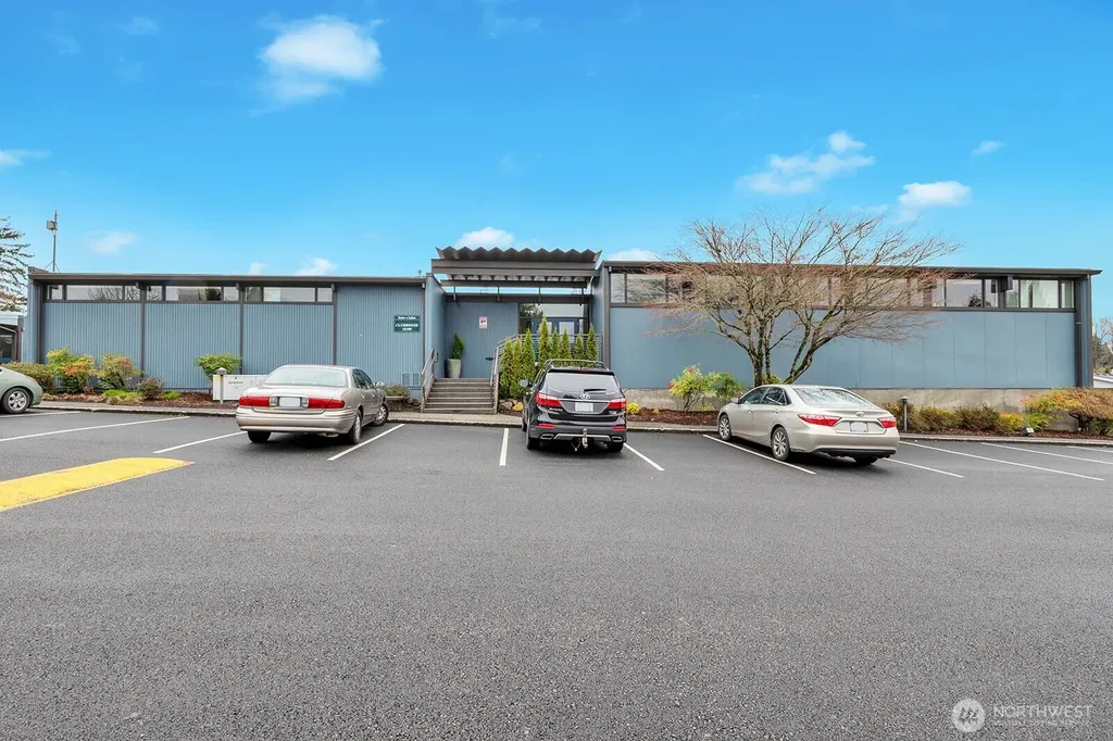 3418 S 182nd Street Seatac WA 98188