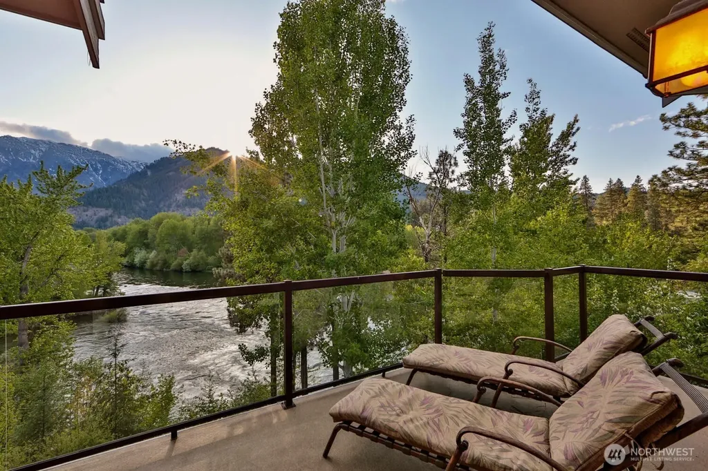 9690 East Leavenworth Road Leavenworth WA 98826