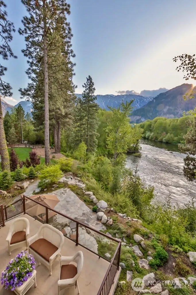 9690 East Leavenworth Road Leavenworth WA 98826